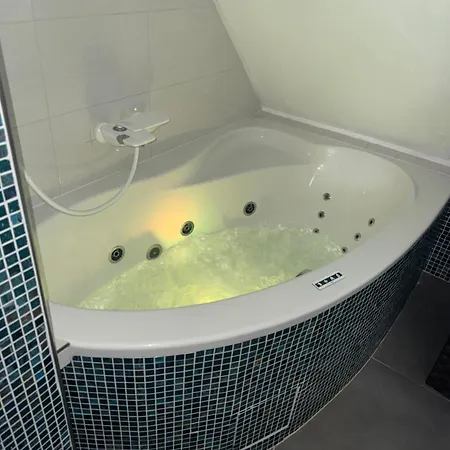 Jacuzzi Maisonette Mit Weitblick Apartment