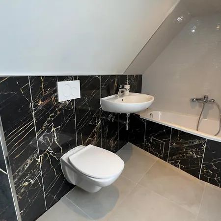 Jacuzzi Maisonette Mit Weitblick Apartment