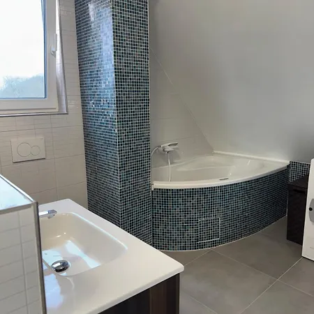 Apartment Jacuzzi Maisonette Mit Weitblick